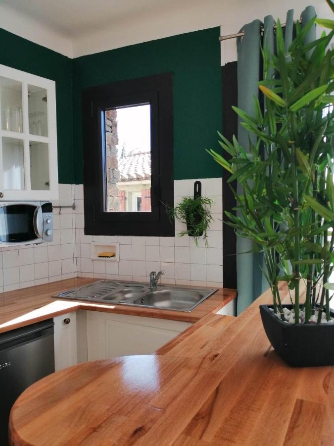 Apartamento Alicia Camélas Exterior foto